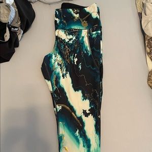 Ankle Length Athletic Pants